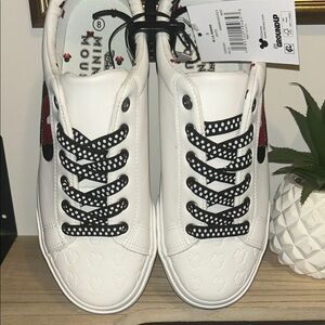 Disney Minnie Mouse White Sneakers with Black Polka-Dot Laces